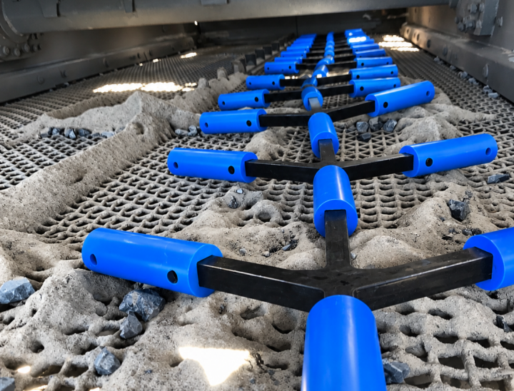 Blue Rollers in a Gritty Screening Chute